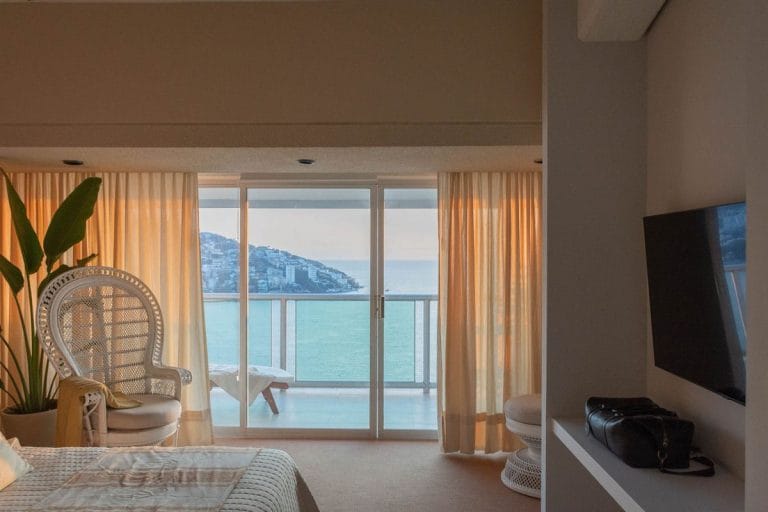 Penthouse Frente al Mar | Piso 28 con Vista a la | Bahía de Acapulco