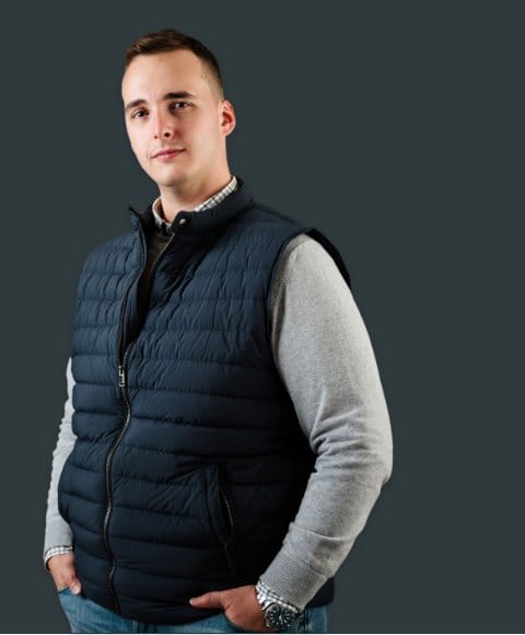 Fundador de Inmuebles Anzuz